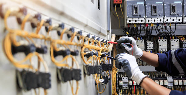 Professional Electrician technician working in Westworth Village, TX